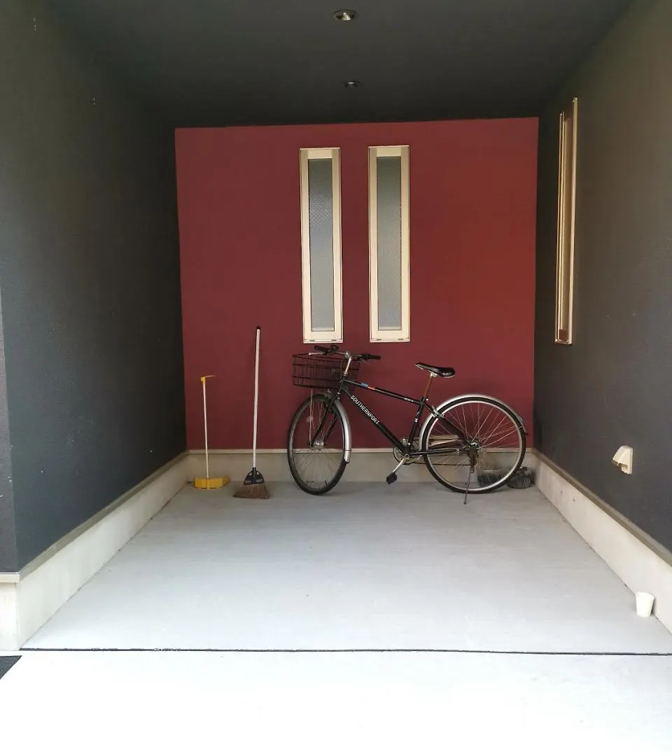 Accommodatie bij particulieren Red & Black House Yokohama Tennocho